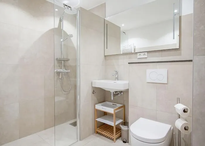 19 - Aan De Duinen, Aan Zee *